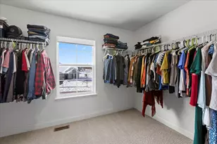 1069 Ardmoor Dr, Crystal Lake, IL 60012 - Photo 21