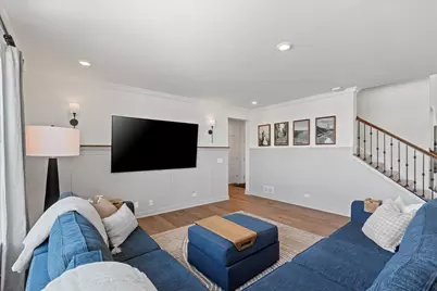 1069 Ardmoor Drive, Crystal Lake, IL 60012 - Photo 13