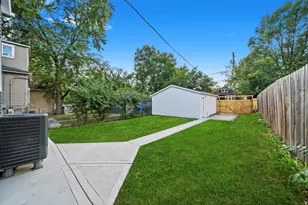 12234 S Normal Ave, Chicago, IL 60628 - Photo 23