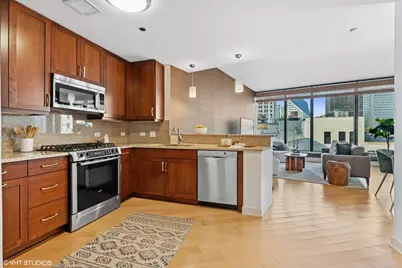 60 E Monroe Street #2408, Chicago, IL 60603 - Photo 7