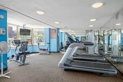 525 W Hawthorne Place #1608, Chicago, IL 60657 - Photo 23