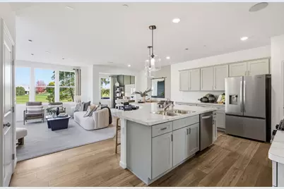 2021 Kensington Lane #03004, Hoffman Estates, IL 60169 - Photo 3