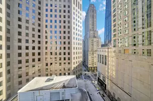 100 E Walton St, Chicago, IL 60611 - Photo 13