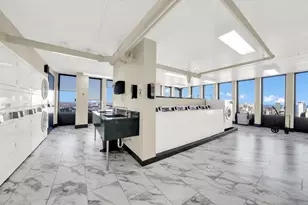 100 E Walton St, Chicago, IL 60611 - Photo 17