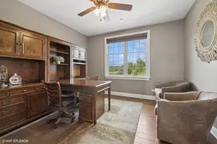 28 Shenandoah Cir, South Barrington, IL 60010 - Photo 17