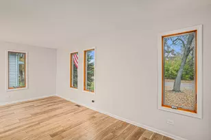 313 Miner St, Bensenville, IL 60106 - Photo 3