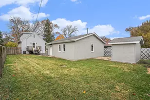 313 Miner St, Bensenville, IL 60106 - Photo 15