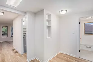 313 Miner St, Bensenville, IL 60106 - Photo 5