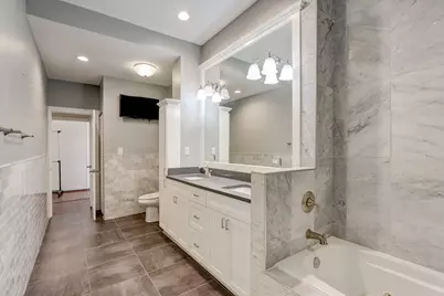 22 W Ontario Street #400, Chicago, IL 60654 - Photo 45