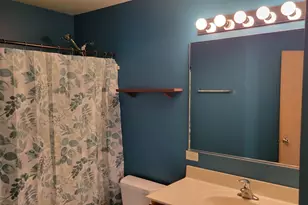 1420 Draper Rd, McHenry, IL 60050 - Photo 13