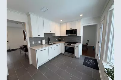 1320 Pinehurst Drive, Glenview, IL 60025 - Photo 7