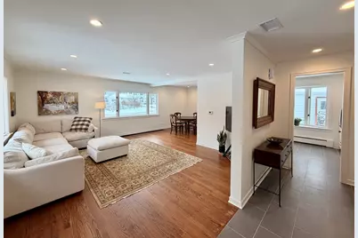 1320 Pinehurst Drive, Glenview, IL 60025 - Photo 3