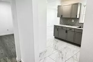 4016 Dempster Ave, Rockford, IL 61108 - Photo 7