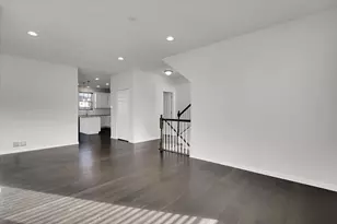 29W710 Everton Dr, Warrenville, IL 60555 - Photo 7