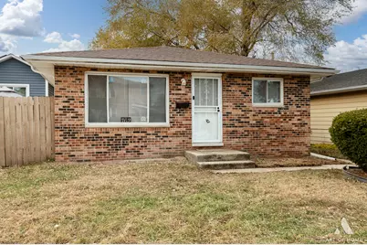 762 Newell Avenue, Calumet City, IL 60409 - Photo 1