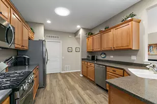 13515 Ivy Dr, Huntley, IL 60142 - Photo 11