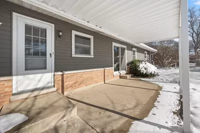 241 Pleasant Drive, Elk Grove Village, IL 60007 - Photo 33