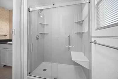 241 Pleasant Drive, Elk Grove Village, IL 60007 - Photo 23