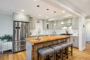 876 Stradford Cir, Buffalo Grove, IL 60089 - Photo 5