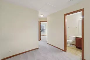 1475 W Sedgewood Ct, Round Lake, IL 60073 - Photo 19