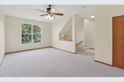 1475 W Sedgewood Court, Round Lake, IL 60073 - Photo 7