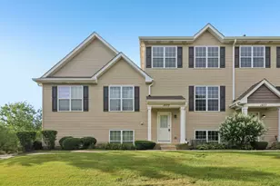 1475 W Sedgewood Ct, Round Lake, IL 60073 - Photo 35