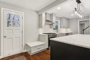 15105 W Rockland Rd, Libertyville, IL 60048 - Photo 25