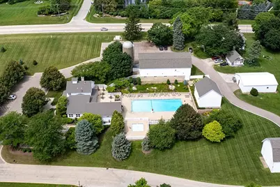 40W439 Laura Ingalls Wilder Road, Saint Charles, IL 60175 - Photo 67