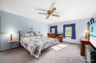 135 Chesterfield Dr, Oswego, IL 60543 - Photo 11