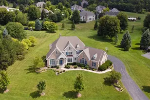 28413 W Harvest Glen Cir, Cary, IL 60013 - Photo 3