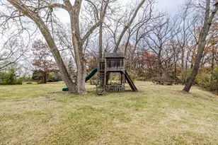 8702 W 131st St, Palos Park, IL 60464 - Photo 25