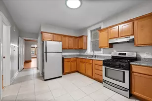 [Address not provided], Chicago, IL 60641 - Photo 9