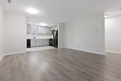 27 N Victoria Lane #H, Streamwood, IL 60107 - Photo 5