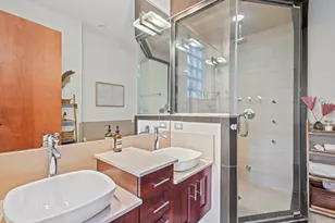 1621 W Pierce Ave, Chicago, IL 60622 - Photo 15