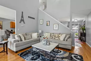 8261 Pecan Pl, Frankfort, IL 60423 - Photo 7