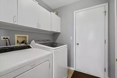 8261 Pecan Place, Frankfort, IL 60423 - Photo 13