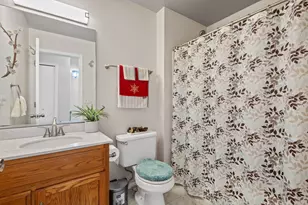 8261 Pecan Pl, Frankfort, IL 60423 - Photo 21