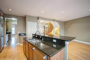 [Address not provided], Glenview, IL 60026 - Photo 7