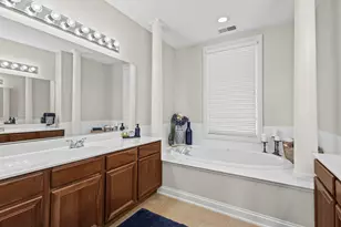 [Address not provided], Glenview, IL 60026 - Photo 29