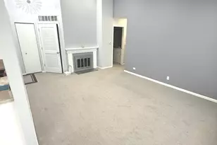 748 Sterling Ct, Bartlett, IL 60103 - Photo 5