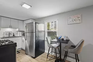 4249 N Central Park Ave, Chicago, IL 60618 - Photo 23