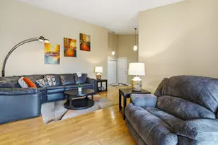 6970 Heritage Cir, Orland Park, IL 60462 - Photo 5