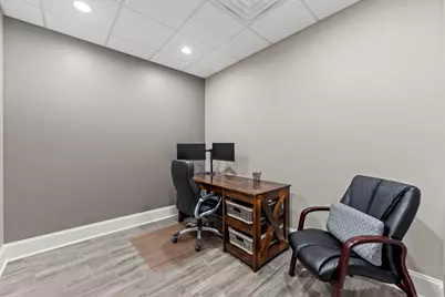 850 S McHenry Avenue #B, Crystal Lake, IL 60014 - Photo 17