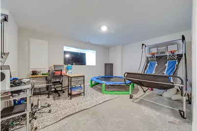 1017 Atterberg Road, South Elgin, IL 60177 - Photo 15