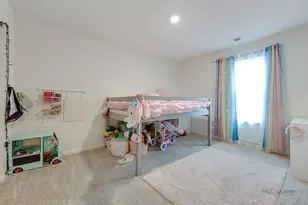 1017 Atterberg Rd, South Elgin, IL 60177 - Photo 13