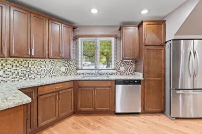 414 S Dee Road, Park Ridge, IL 60068 - Photo 7