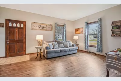 404 E Benton Street, Morris, IL 60450 - Photo 7