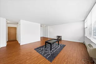 33 N Main St, Lombard, IL 60148 - Photo 7