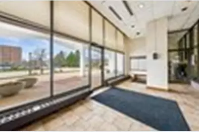 33 N Main Street #2E, Lombard, IL 60148 - Photo 3