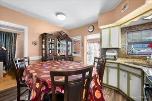 3118 N 76th Ct, Elmwood Park, IL 60707 - Photo 9